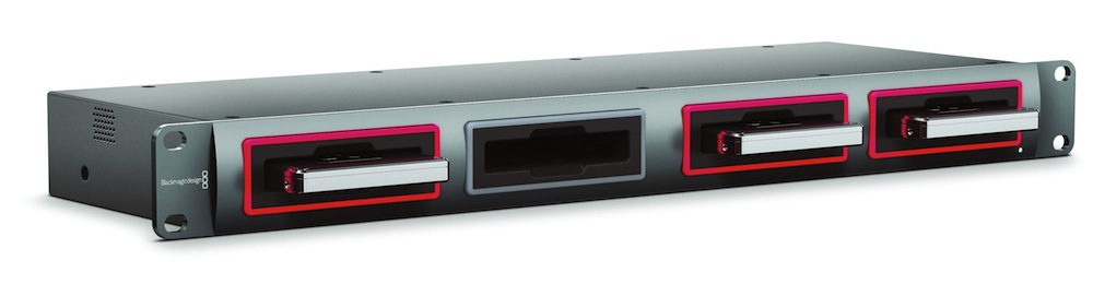 Thunderbolt storage dock